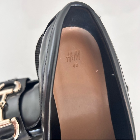 H & M Black Chunky Loafers - Picture 4 of 6